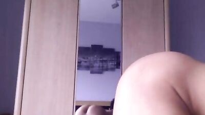 Young and Hungry! Amateur Cam Boy Seeks Hot Hookups!