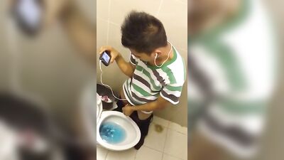 Asian Cum Shots: Amature Porn Explosion!