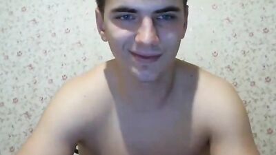 Hourny Webcam Butt: The Ultimate Amateur Show!