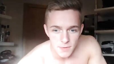 Hot guy with cute smile: Amateur Web-Cam Solo - Exploring his Sexuality