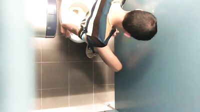 Hand Jobs & Cum Shots: The Ultimate Amateur Experience!