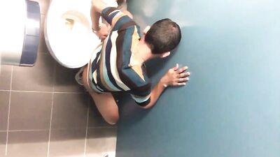 Hand Jobs & Cum Shots: The Ultimate Amateur Experience!