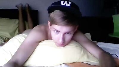 Blond Angel Cum: Hot Twinks Solo Handjob Adventure!