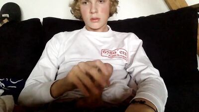 Thick Cock Blond Sk8 - Big Cocks Meet Hot Boys!