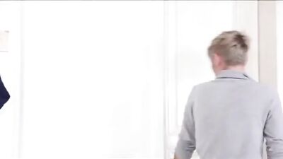 Speedos Sniffing Spree: Ready for Action