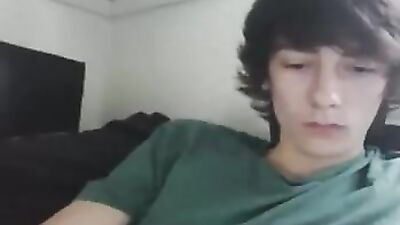 Jerking College Guy: Web-Cam Solo Exposure