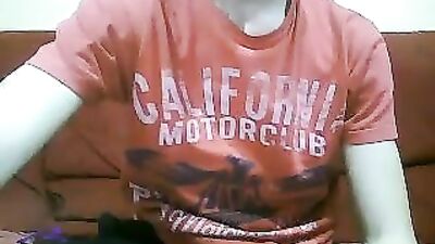 Cam 1232 - Amature Solo Handjob: A Gay Porn Video With a Surprise Ending!