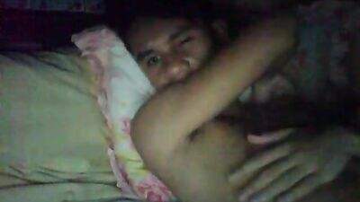 Asian Fillipino Hottie Takes Control in Bed!