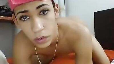 Beautiful Boys Cum Shots Handjob on Cam