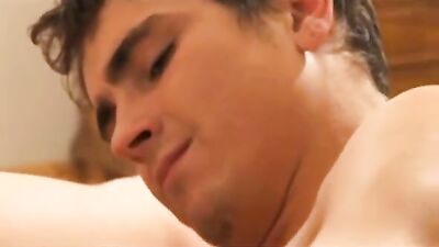 Too Early for Bedtime: Unprotected Raw Action with Hunky Studs