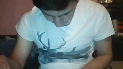 Hung Romanian Guy Jerking Off: Horny Amateurs and Big Cocks