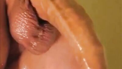 Slick Oil Amateurs Cum Shots: Explosive Solo Action!