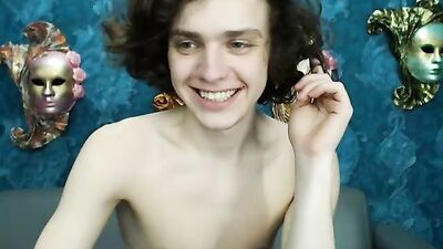 Gay Porn - Amateur Handjob Delight