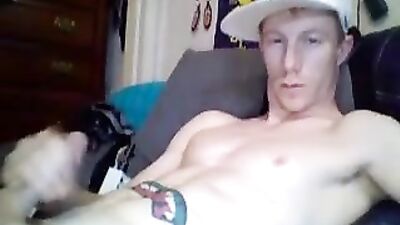 Muscle Cocky Shoots his Load in the Gym!