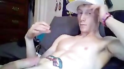 Muscle Cocky Shoots his Load in the Gym!