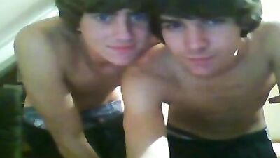 Gay Amateur Cum Shots Handjob - Cam 1320: Exploring the Art of Manual Stimulation!