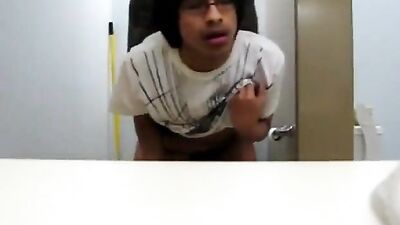 Gay Porn - Latin Bareback Lovers! OR Latin Bareback Threesome!