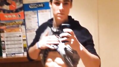 Sixpack Solo: Amature Muscle Boys Take Control!