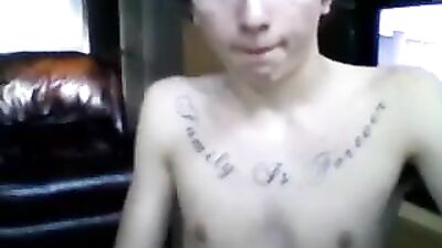 Young Tattooed Twink: Online Sex Show with Cum Shots and Handjobs!