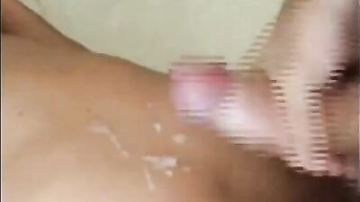 Gay Porn Delight: Two Straight Men Have Fun in the Bedroom!