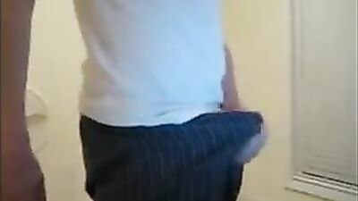 His facial web-cam solo: Cum Shots Explosion!