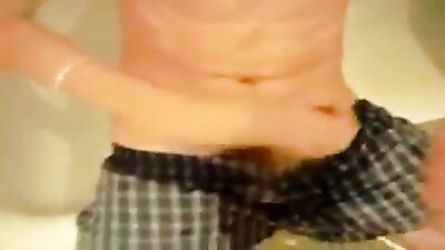 Kinky Boy: Cum Shots and Fetish Web-Cam Fun!