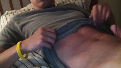 Jake FUNtastic! - Amateur Asian Boy Shows off Body!