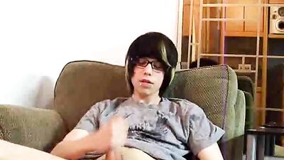 Cum on Emo Twink Web-Cam! Big Cocks Abound!