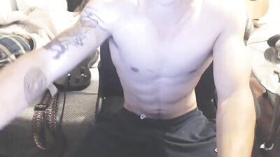 Horny Guitarist Seeks Cum Drenched Handjobs - He Loves Guitars