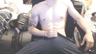 Horny Guitarist Seeks Cum Drenched Handjobs - He Loves Guitars