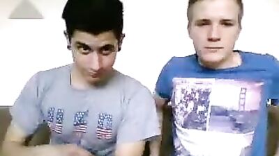 Young USA: Amateur Blond Boys Handjob!