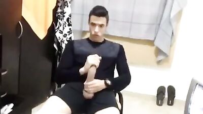 Big Web-Cam Explosion: A Gay Porn Video Full of Action and Desire!