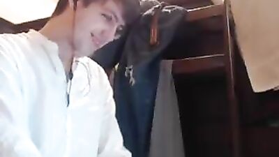 Gay Porn Amateur Cum Shots Handjob - A Lone Passionate Encounter