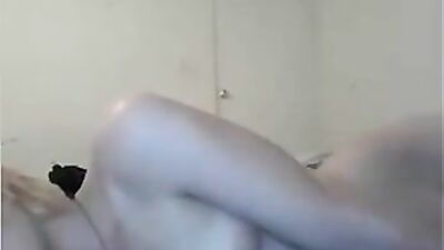 Effeminate Blond Smoothie Handjob - Cuties Gay Porn Adventure