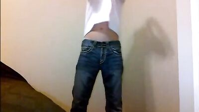 Web Cam Cumshot Sensation: Underwear Models Explosive Solo Show!