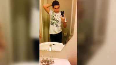 Gay Porn Boi in Mirror XXX