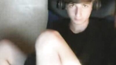 Real Web-Cam Boy Dick Show - The Ultimate Thrill