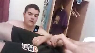 Gay Porn Friends in Bed - Amateur Group Sex Handjob