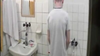 Flipflop Twinks: Steamy Bathroom Fun!