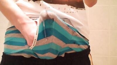 Much Cum Amateur Handjobs - Hardcore Gay Porn Video