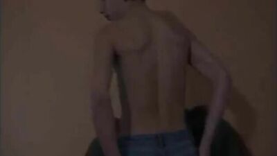 Gorgeous Teen Boy Cumshot Handjob - Sydneys Solo Wank Remake!