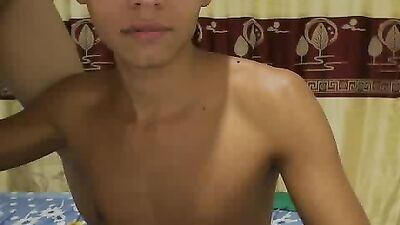 Latino Smoothie Bos Cum Shots Solo Handjob: Sensual Exploration