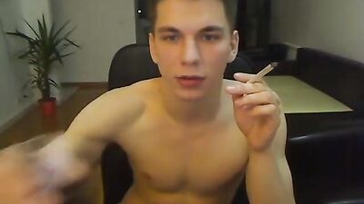 Gay Porn: Amateur Blond Boys Handjob with Pants On!