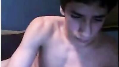 Handsome Hustler: Sweet Amateur Cum Shots & Handjobs