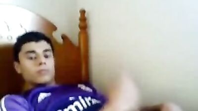 Amateur Cum Shots & Handjobs: The Ultimate Average Boy Experience!