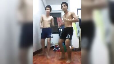 Web-Cam Dance Party: Hot Gay Men in Action!