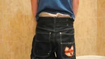 Web-Cam Solo Showdown - Shower Wank 2: Steamy Upgrade!