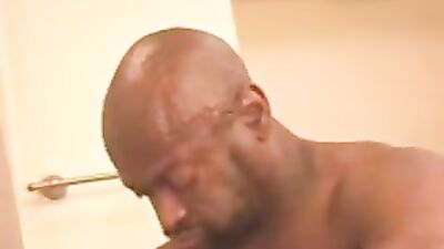 Black daddy breeds again - Big Cocks and Bareback Action with White Twinks