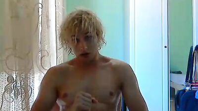 Beautiful Blond Amateurs Cum Shots - Boys in the Spotlight!