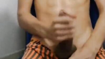 Eagers Sperm Eruption: Gay Boy Web-Cam Solo!